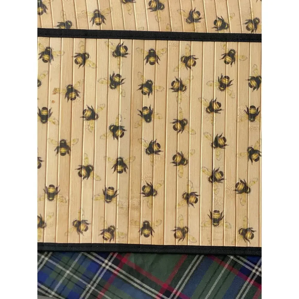 Bumblebees on Bamboo‎ Placemats Set of 2